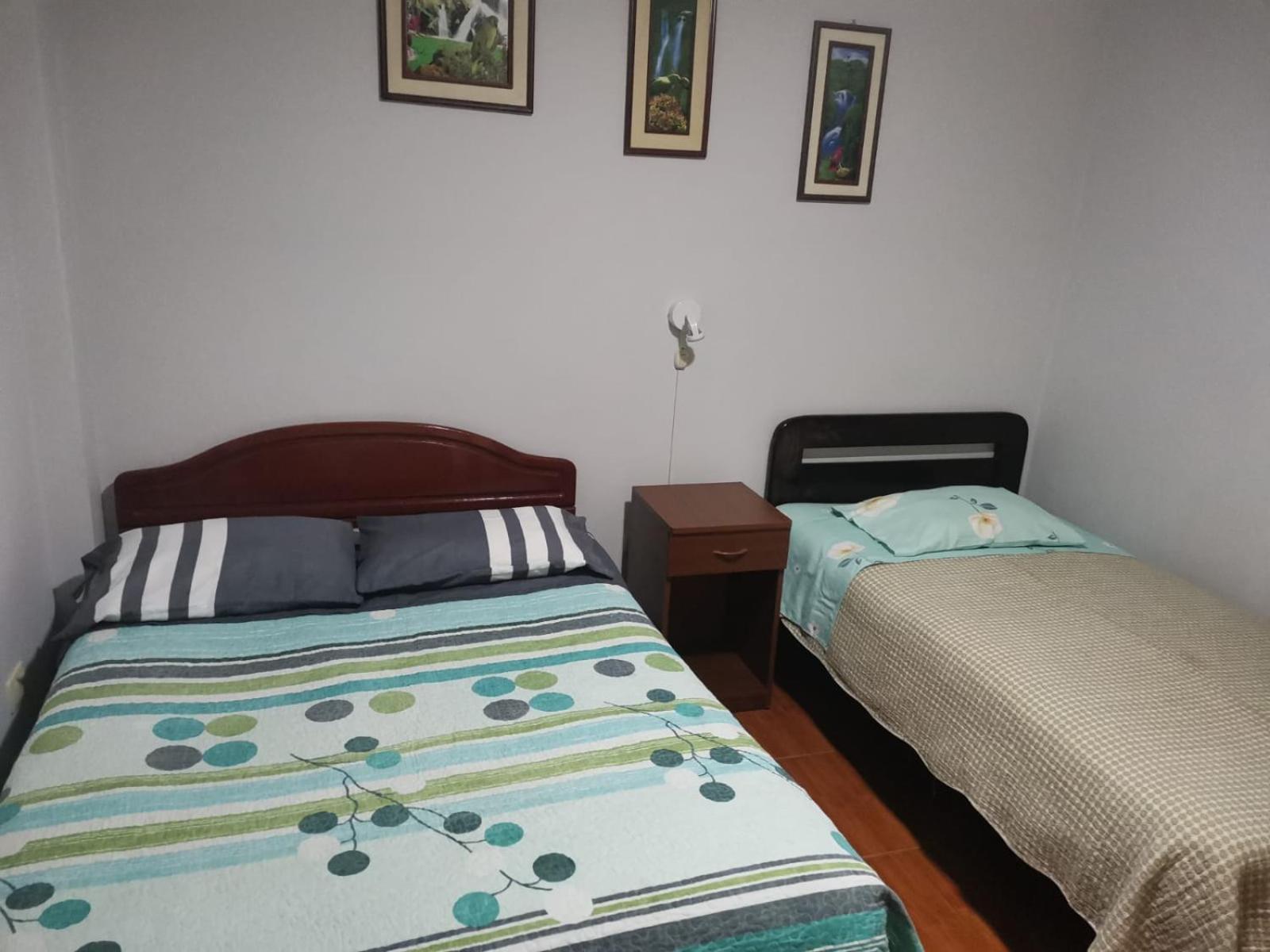 Hostal Puerto Ingles 일로 외부 사진